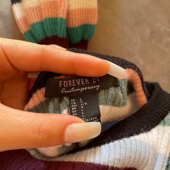 Forever 21 Bell Sleeve Shirt - Picture 4 of 5